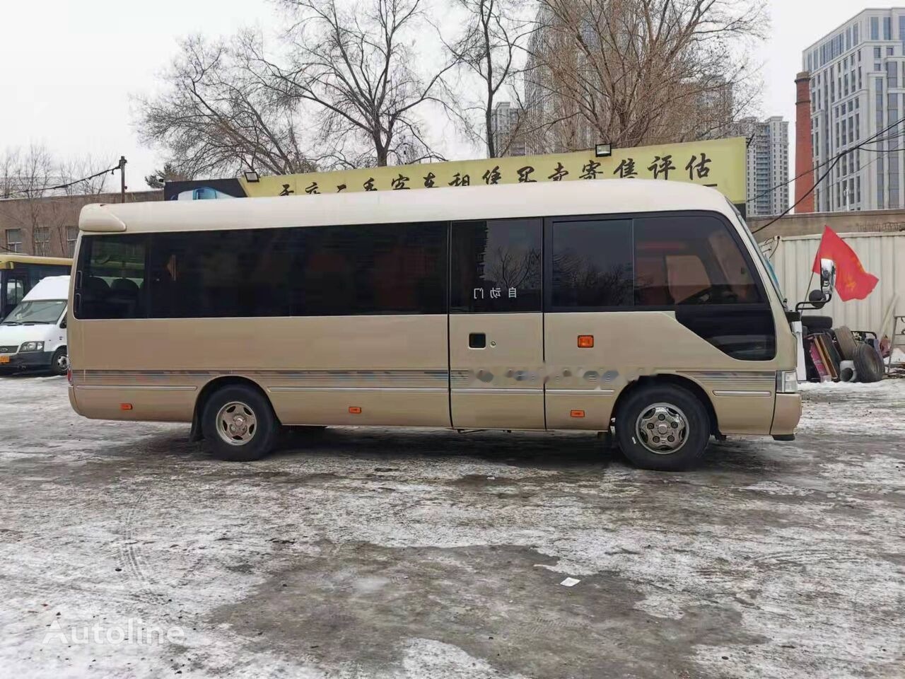 Toyota 29 SEATS COASTER - Stadsbuss: bild 1 Toyota 29 SEATS COASTER - Stadsbuss: bild 1