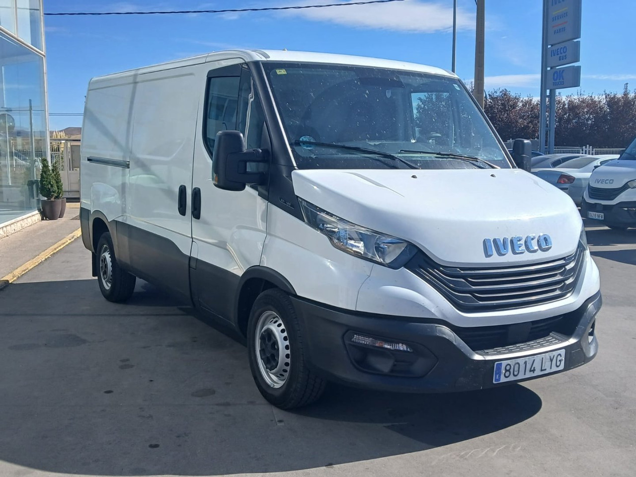 Furgón IVECO 35S16 V 9m3 - Skåpbil: bild 3 Furgón IVECO 35S16 V 9m3 - Skåpbil: bild 3