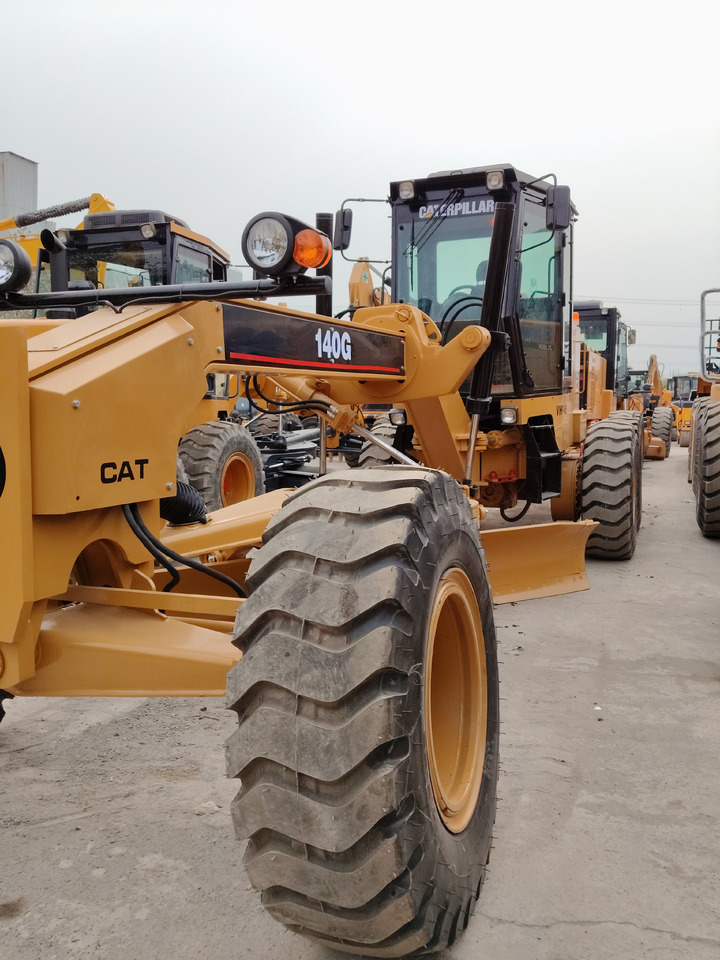 CATERPILLAR 140G CAT 140H 140K - Väghyvel: bild 2 CATERPILLAR 140G CAT 140H 140K - Väghyvel: bild 2
