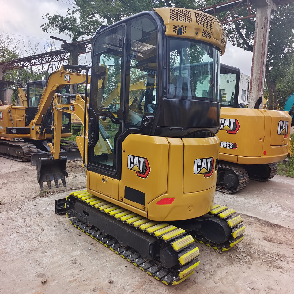 CATERPILLAR 302 CR - Minigrävmaskin: bild 1 CATERPILLAR 302 CR - Minigrävmaskin: bild 1