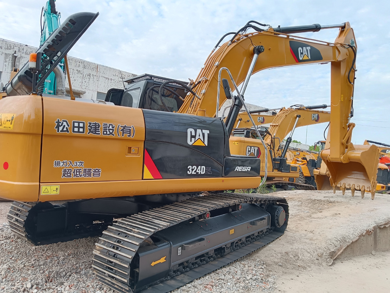 CATERPILLAR 324D2L CAT 324D L 330D2L 320D2L - Bandgrävare: bild 1 CATERPILLAR 324D2L CAT 324D L 330D2L 320D2L - Bandgrävare: bild 1