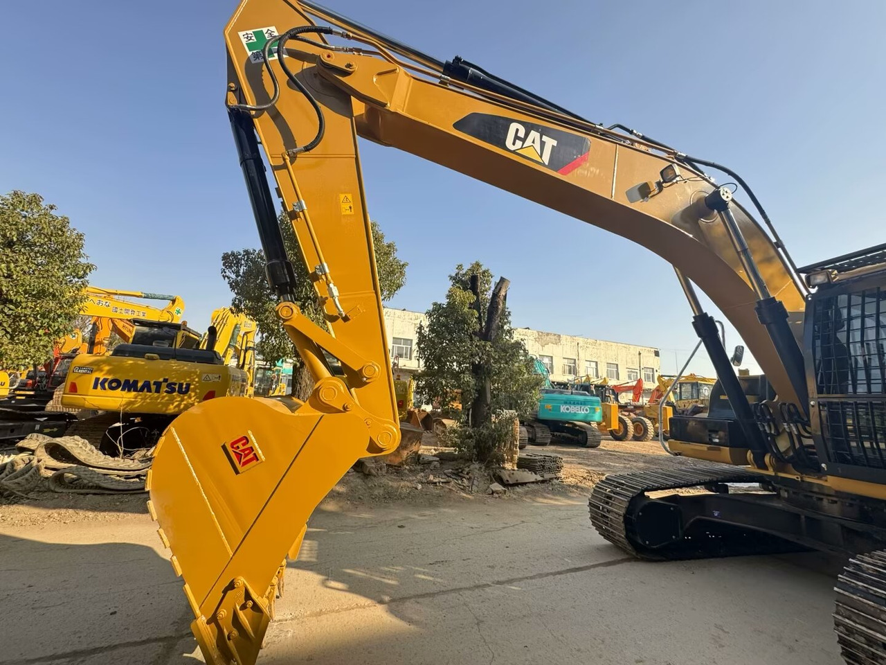 CATERPILLAR 330D2L CAT 330D 330GC - Bandgrävare: bild 2 CATERPILLAR 330D2L CAT 330D 330GC - Bandgrävare: bild 2