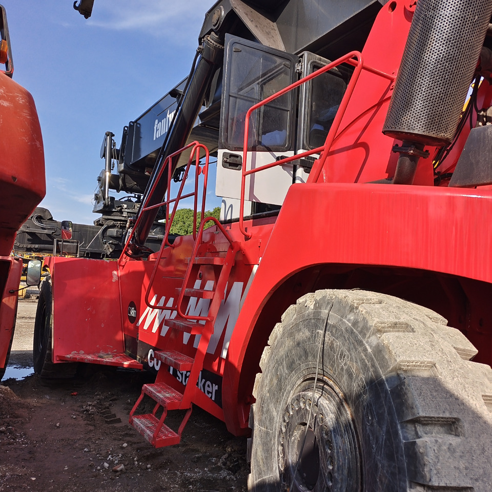 FANTUZZI CS45KMHD 45 TON - Reachstacker: bild 4 FANTUZZI CS45KMHD 45 TON - Reachstacker: bild 4