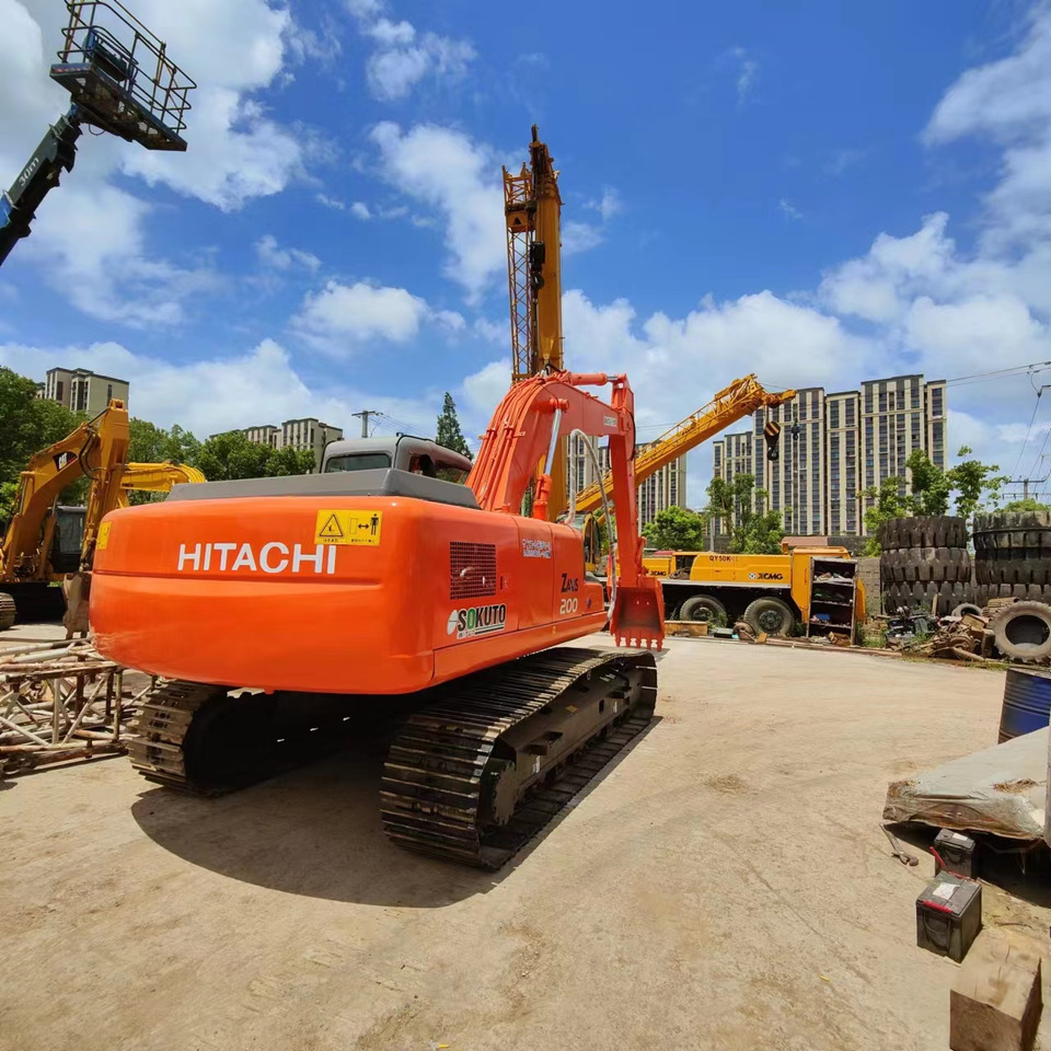 HITACHI ZX200-3 ZX200 - 3G - Bandgrävare: bild 1 HITACHI ZX200-3 ZX200 - 3G - Bandgrävare: bild 1