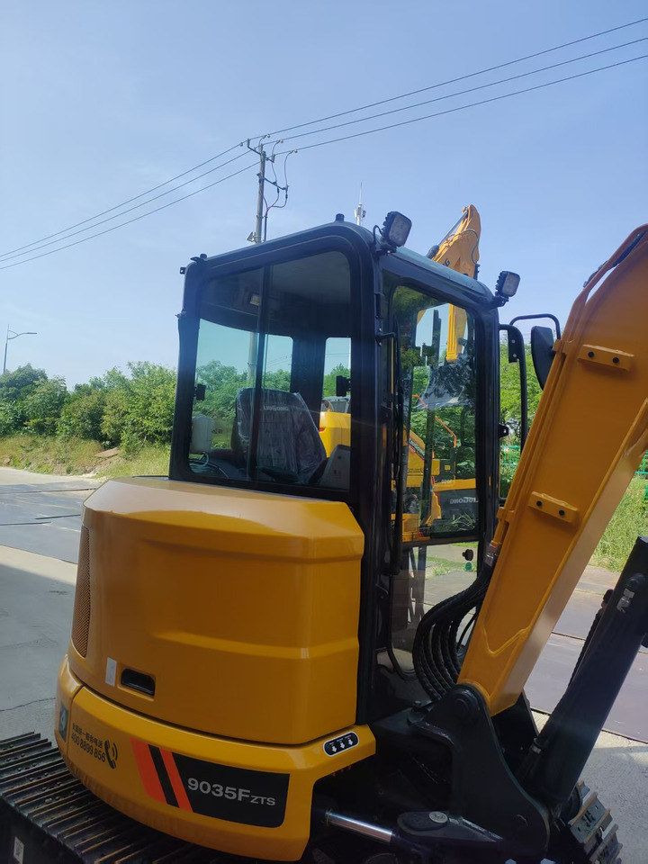 LIUGONG 9035F ZTSG4 BRAND NEW 3.8 TON 3 TON 4 TON MINI DIGGER - Minigrävmaskin: bild 4 LIUGONG 9035F ZTSG4 BRAND NEW 3.8 TON 3 TON 4 TON MINI DIGGER - Minigrävmaskin: bild 4