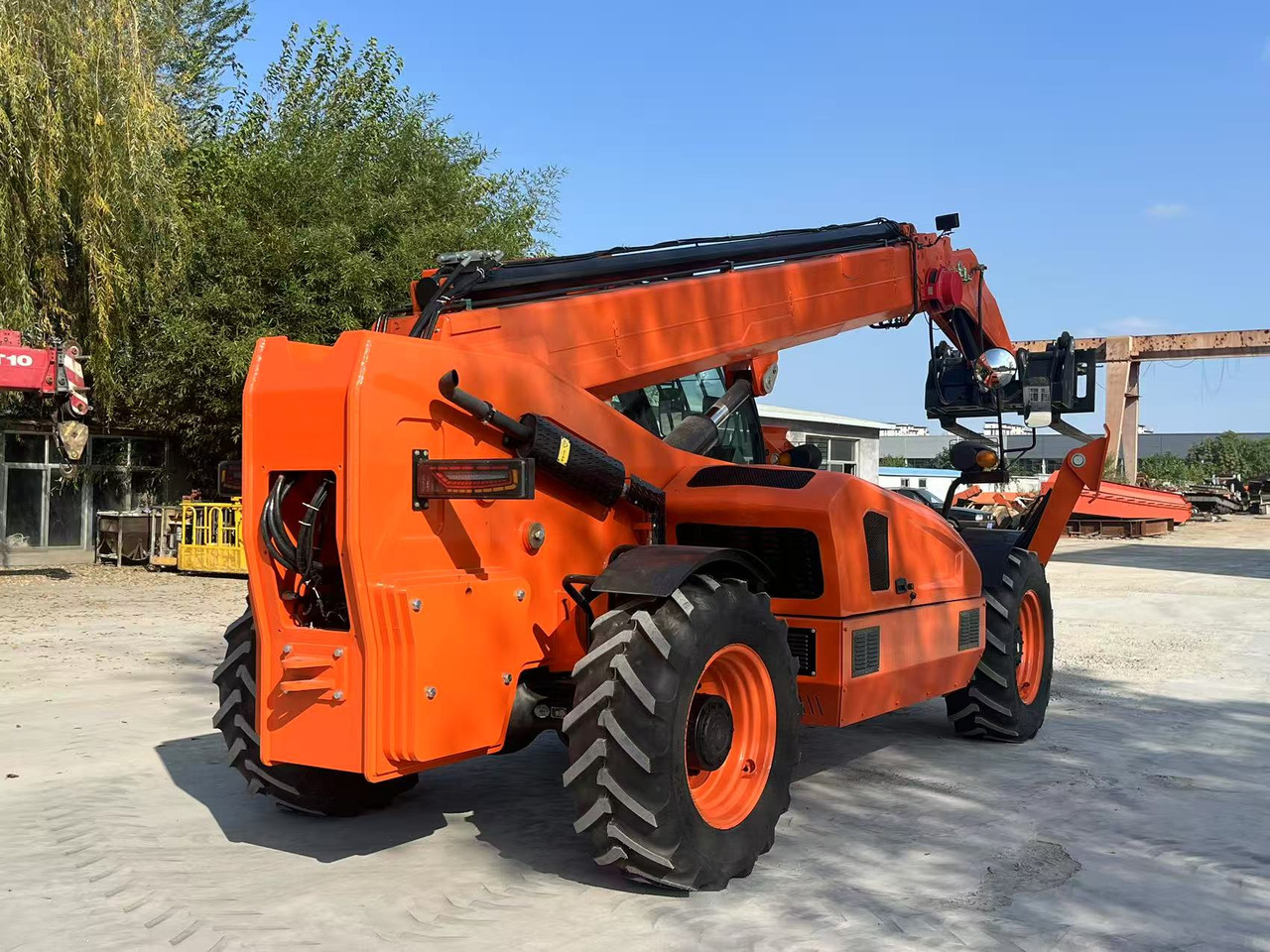 XCMG 17.5 METER TELEHANDLER BRAND NEW - Teleskoplastar: bild 4 XCMG 17.5 METER TELEHANDLER BRAND NEW - Teleskoplastar: bild 4