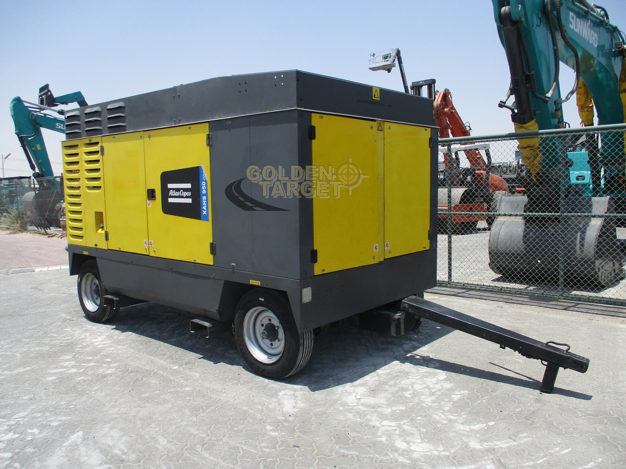 ATLAS COPCO XAHS950CD - Luftkompressor: bild 1 ATLAS COPCO XAHS950CD - Luftkompressor: bild 1