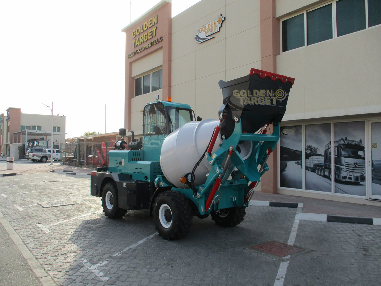 LGCM H15 Self Loading Mixer - Betongbil: bild 1 LGCM H15 Self Loading Mixer - Betongbil: bild 1