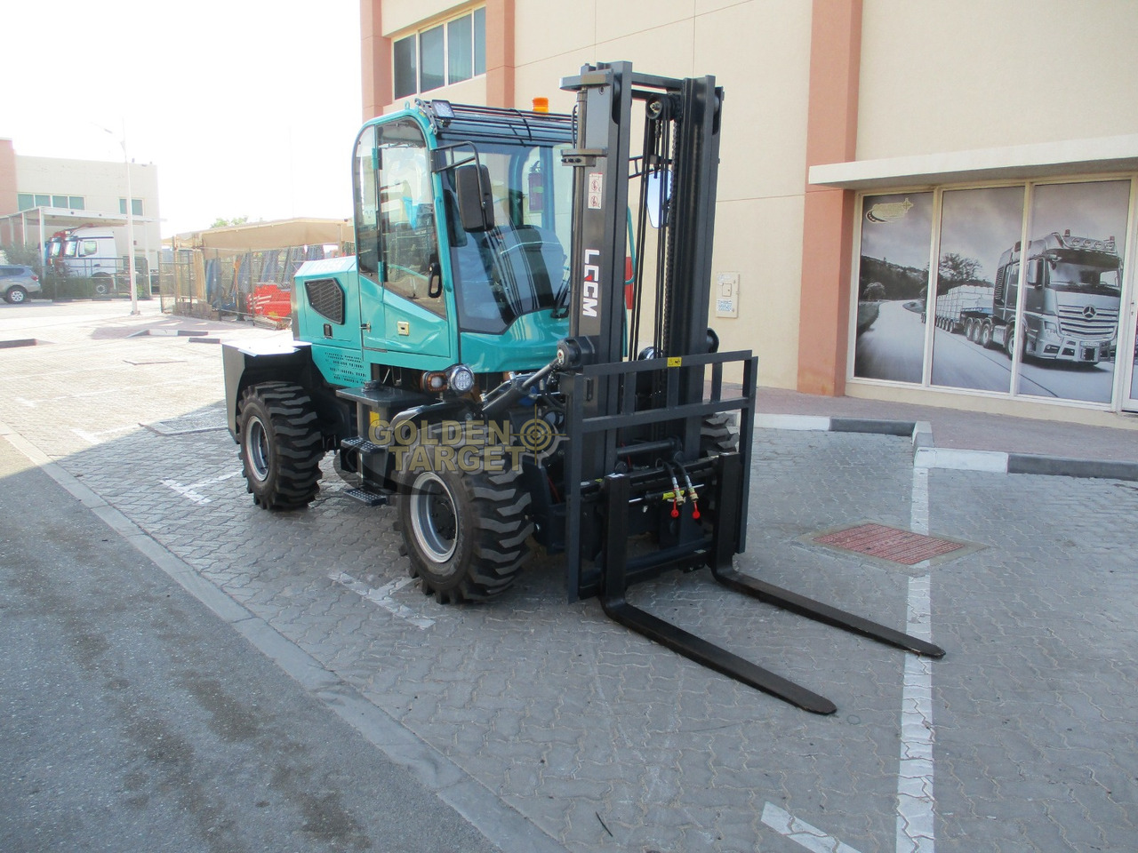 LGCM LG35R Rough Terrain Forklift - Dieseltruck: bild 1 LGCM LG35R Rough Terrain Forklift - Dieseltruck: bild 1