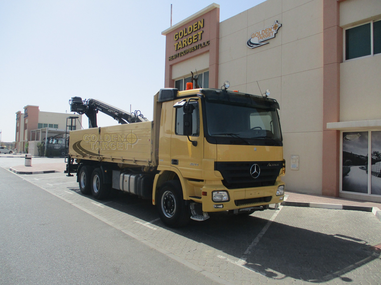 MERCEDES-BENZ ACTROS 2644 6×4 with ATLAS 165.2 Block Crane - Kranbil: bild 1 MERCEDES-BENZ ACTROS 2644 6×4 with ATLAS 165.2 Block Crane - Kranbil: bild 1