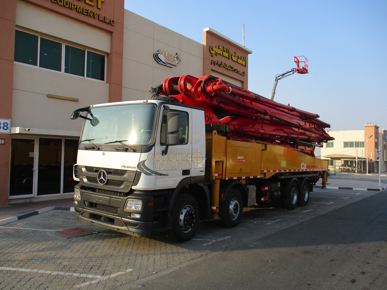 Mercedes ACTROS 4144 8x4 SANY 56m Concrete Pump - Betongpump: bild 2 Mercedes ACTROS 4144 8x4 SANY 56m Concrete Pump - Betongpump: bild 2
