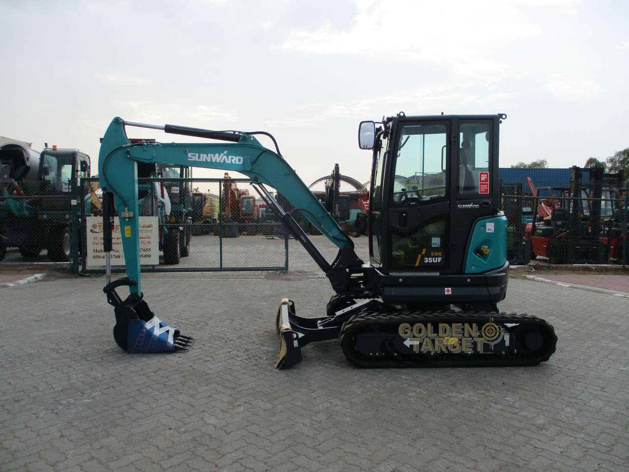 SUNWARD SWE35UF Mini Hydraulic Excavator - Minigrävmaskin: bild 5 SUNWARD SWE35UF Mini Hydraulic Excavator - Minigrävmaskin: bild 5