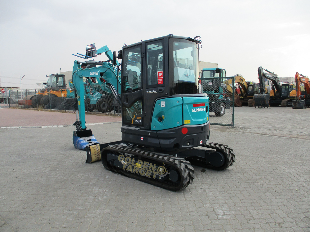 SUNWARD SWE35UF Mini Hydraulic Excavator - Minigrävmaskin: bild 4 SUNWARD SWE35UF Mini Hydraulic Excavator - Minigrävmaskin: bild 4