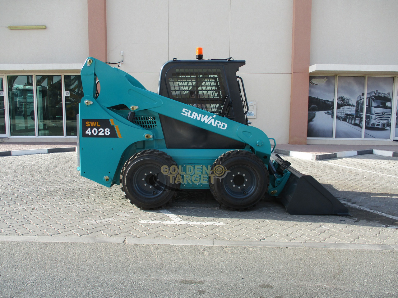 SUNWARD SWL4028 Skid Steer - Kompaktlastare/ Slirstyrda lastare: bild 5 SUNWARD SWL4028 Skid Steer - Kompaktlastare/ Slirstyrda lastare: bild 5