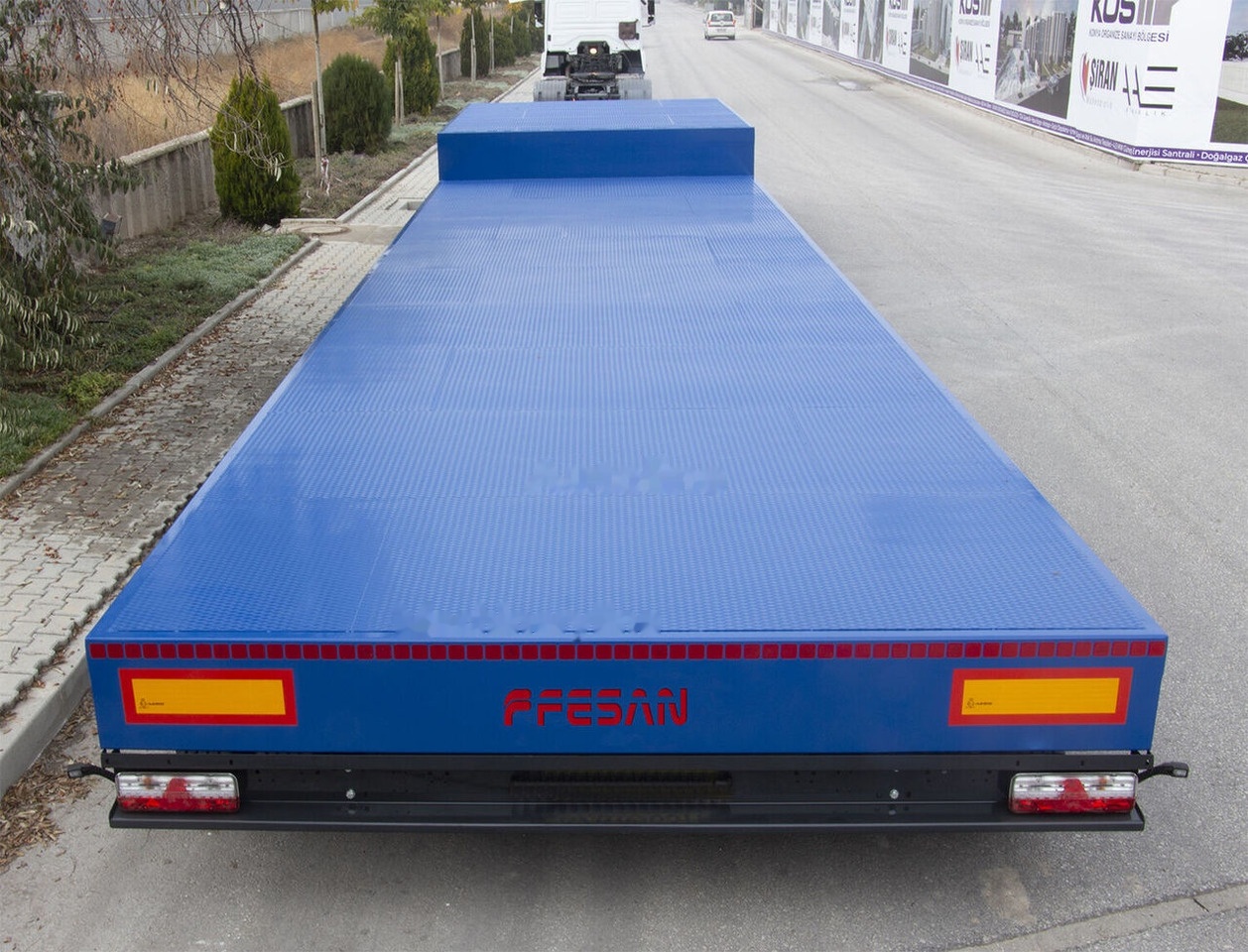 Fesan TRANSFORMER PLATFORM - Flaktrailer: bild 5 Fesan TRANSFORMER PLATFORM - Flaktrailer: bild 5