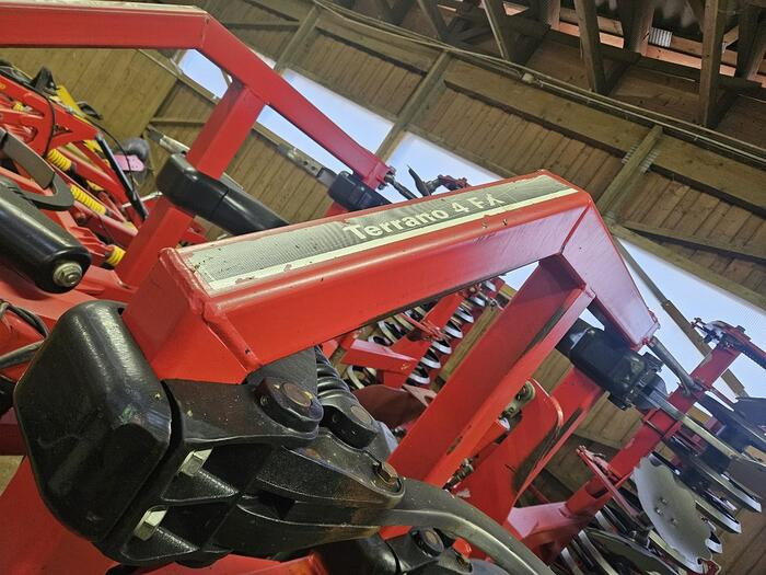Horsch Terrano 4 FX - Kultivator: bild 5 Horsch Terrano 4 FX - Kultivator: bild 5