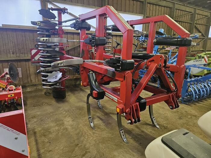 Horsch Terrano 4 FX - Kultivator: bild 2 Horsch Terrano 4 FX - Kultivator: bild 2