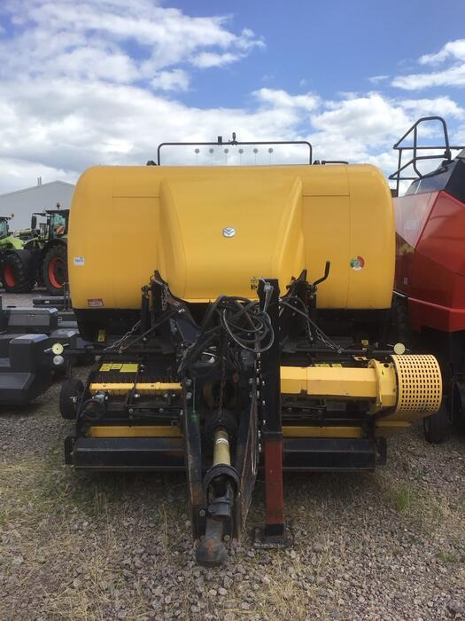 New Holland BB 9080 R - Fyrkantspress: bild 2 New Holland BB 9080 R - Fyrkantspress: bild 2