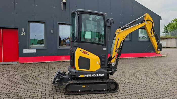 New Holland E18D / EuroComach 1,8T - Minigrävmaskin: bild 1 New Holland E18D / EuroComach 1,8T - Minigrävmaskin: bild 1