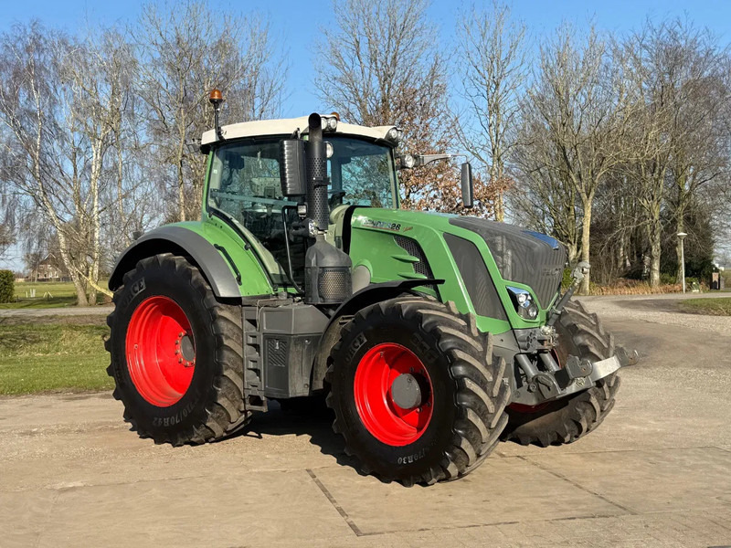 Fendt Vario 828 Profi plus 50 KM Vario 828 Profi plus 50 KM - Traktor: bild 1 Fendt Vario 828 Profi plus 50 KM Vario 828 Profi plus 50 KM - Traktor: bild 1