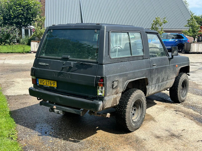 Nissan Patrol Patrol R 2.8 Turbo Diesel GRIJS KENTEKEN YOUNG TIMER - Personbil: bild 4 Nissan Patrol Patrol R 2.8 Turbo Diesel GRIJS KENTEKEN YOUNG TIMER - Personbil: bild 4