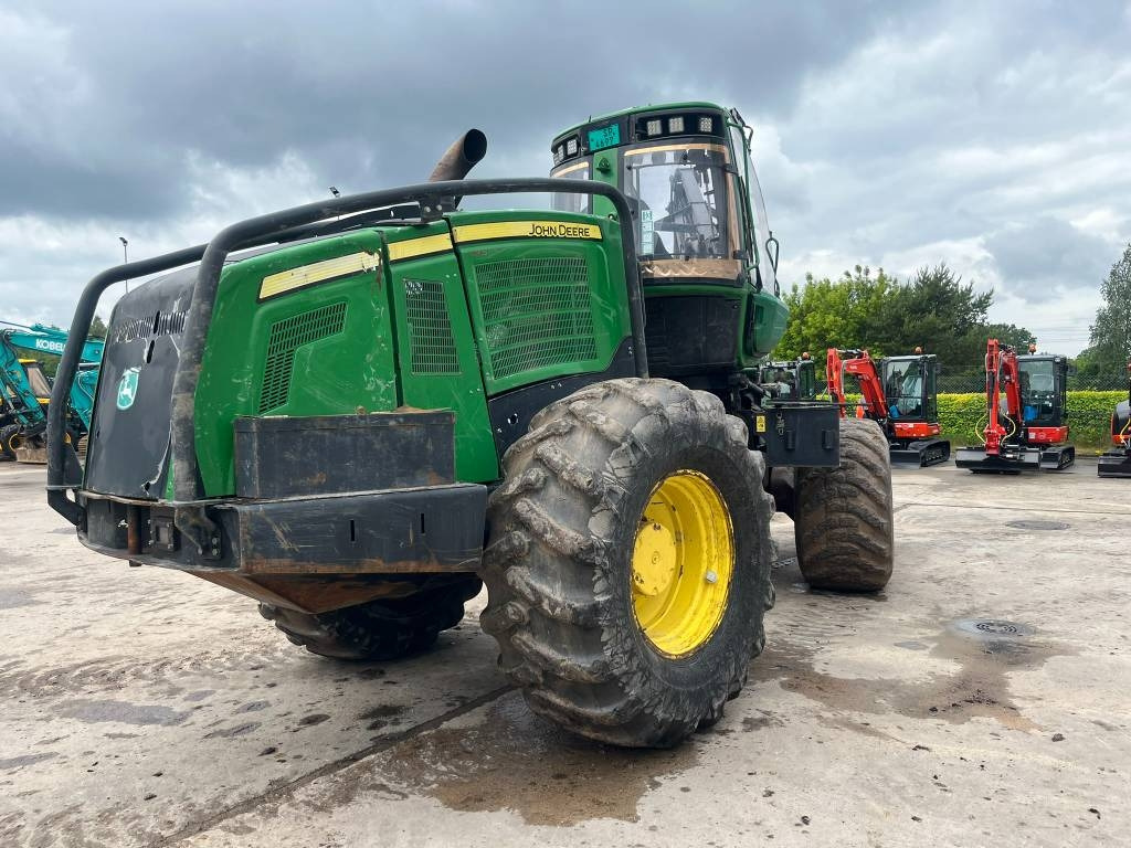 John Deere 1470E - Skördare: bild 5 John Deere 1470E - Skördare: bild 5