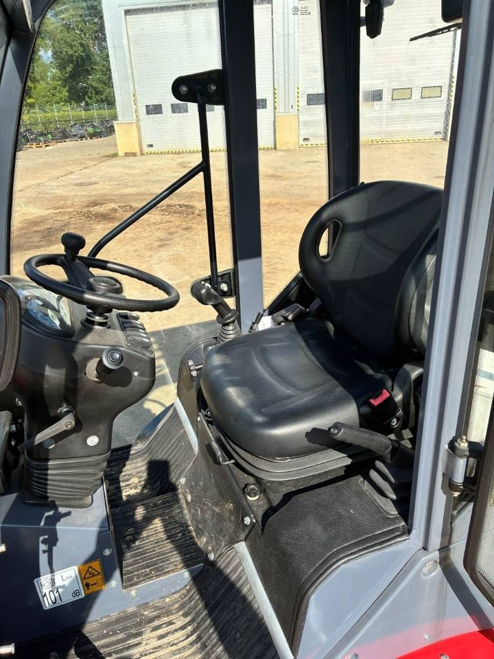 VM Loader 1040LXC - Minilastare: bild 5 VM Loader 1040LXC - Minilastare: bild 5