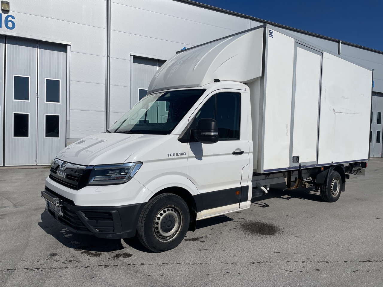 MAN TGE 3.180 -2019 | Chassis 2.0 TDI | Automat | 177hk | Nybesiktigad! - Volymskåp: bild 1 MAN TGE 3.180 -2019 | Chassis 2.0 TDI | Automat | 177hk | Nybesiktigad! - Volymskåp: bild 1