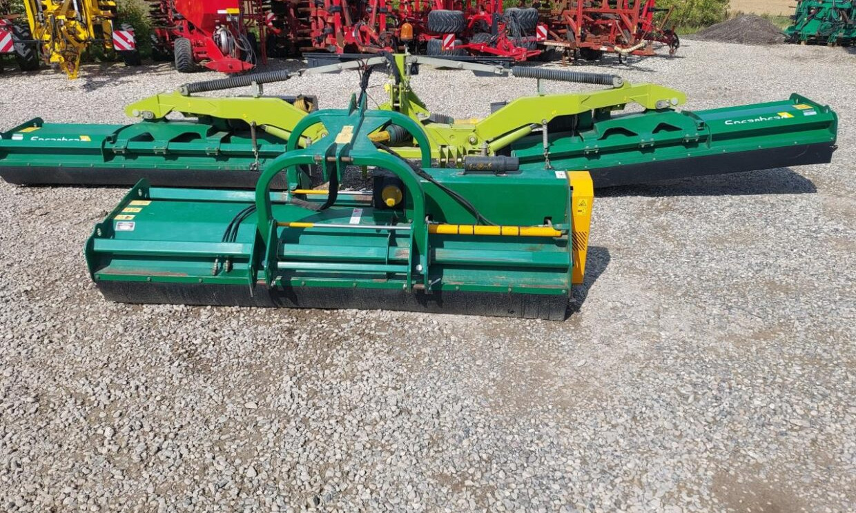 Spearhead Trident 7600 HD afpudser - Slagklippare: bild 2 Spearhead Trident 7600 HD afpudser - Slagklippare: bild 2