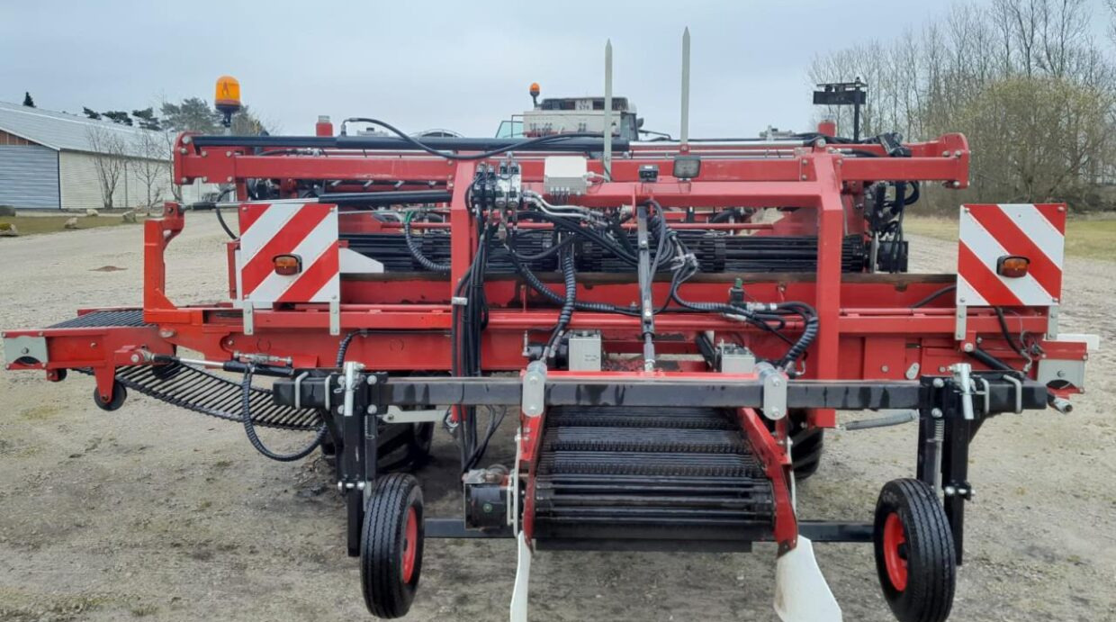 VSS AMAC VRA 3000 - Potatisupptagare: bild 2 VSS AMAC VRA 3000 - Potatisupptagare: bild 2