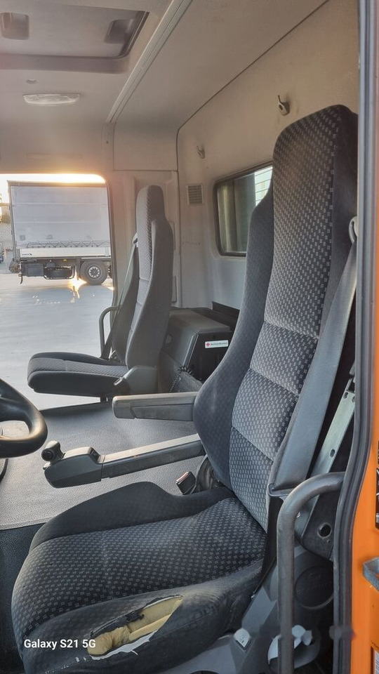 Mercedes-Benz CAB MERCEDES ACTROS MP3 MEDIUM 9436000020 Mercedes-Benz ACTROS MP3 - Hytt för Lastbil: bild 3 Mercedes-Benz CAB MERCEDES ACTROS MP3 MEDIUM 9436000020 Mercedes-Benz ACTROS MP3 - Hytt för Lastbil: bild 3