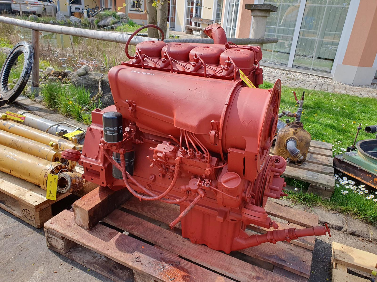 Deutz F4L912 aus SKB 800 - Motor för Byggmaskiner: bild 2 Deutz F4L912 aus SKB 800 - Motor för Byggmaskiner: bild 2