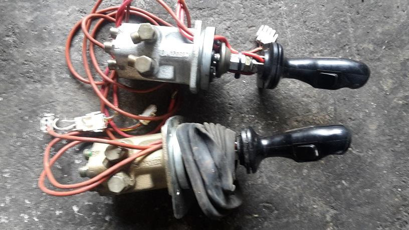 Liebherr A 900 LIT , R 914 u s. w - Hytt och interiör för Byggmaskiner: bild 1 Liebherr A 900 LIT , R 914 u s. w - Hytt och interiör för Byggmaskiner: bild 1