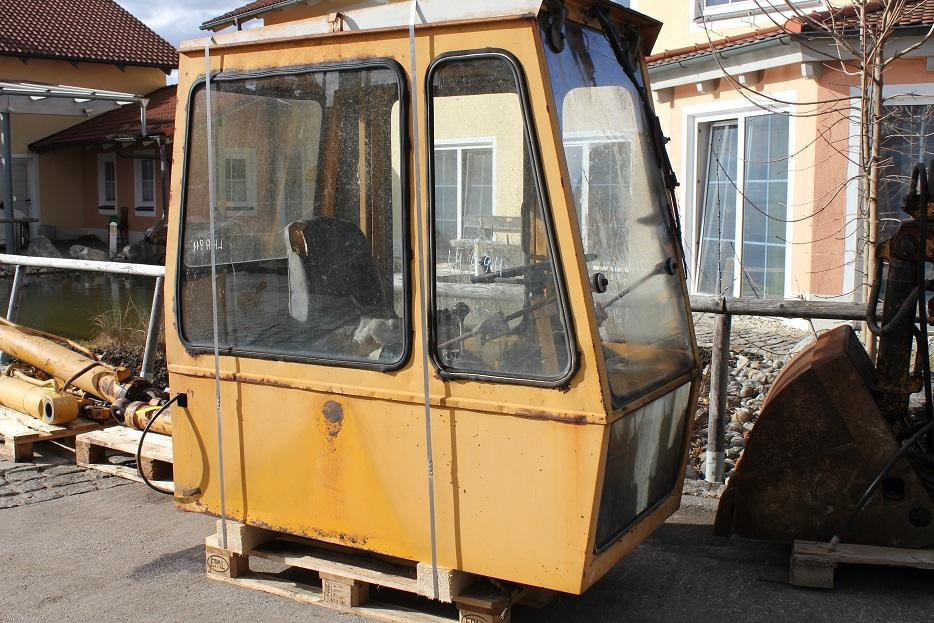 Liebherr A911C - Hytt för Byggmaskiner: bild 1 Liebherr A911C - Hytt för Byggmaskiner: bild 1