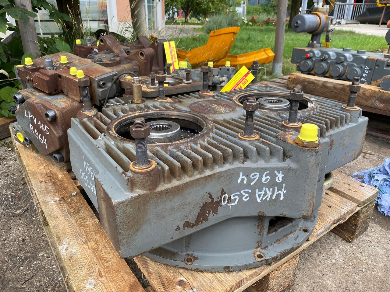 Liebherr MKA 350 aus LH R964 - Hydraulpump för Byggmaskiner: bild 1 Liebherr MKA 350 aus LH R964 - Hydraulpump för Byggmaskiner: bild 1