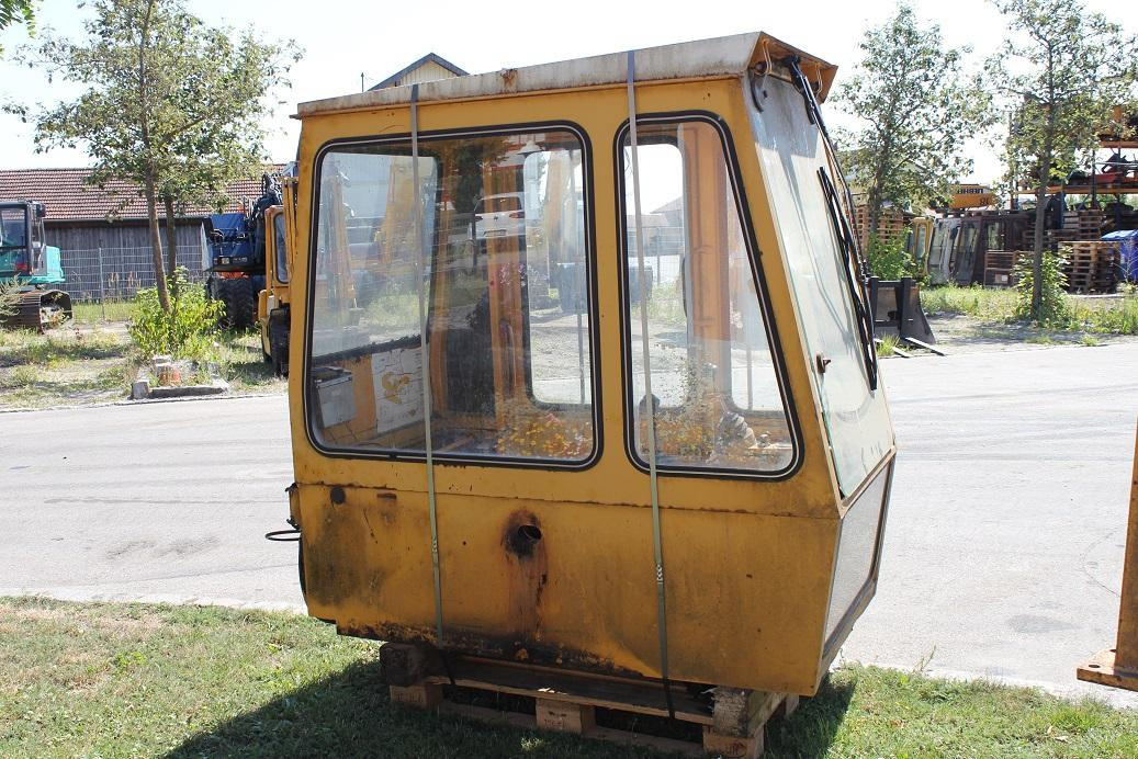 Liebherr R921 - Hytt för Byggmaskiner: bild 1 Liebherr R921 - Hytt för Byggmaskiner: bild 1