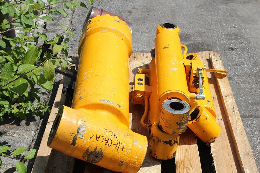 Mecalac 11CX - Hydraulcylinder för Byggmaskiner: bild 4 Mecalac 11CX - Hydraulcylinder för Byggmaskiner: bild 4