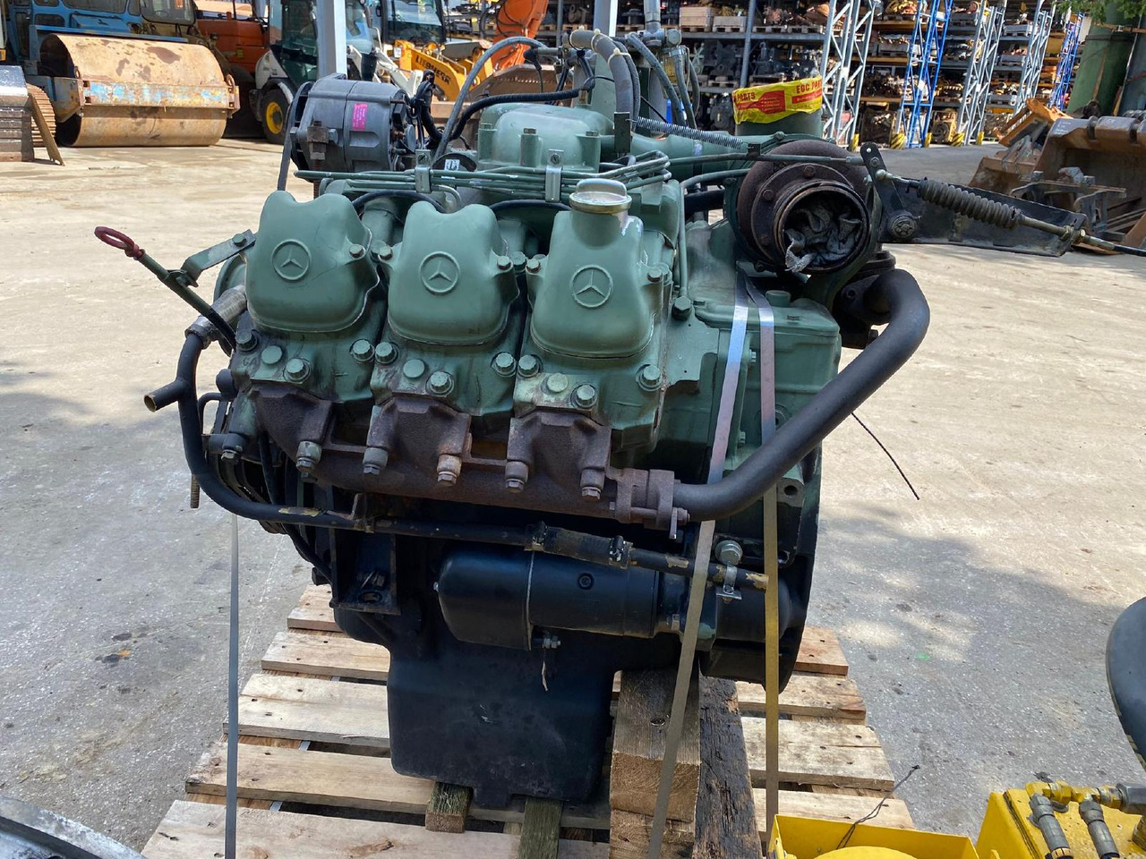 Mercedes Benz OM 421 aus PB 240 - Motor för Byggmaskiner: bild 2 Mercedes Benz OM 421 aus PB 240 - Motor för Byggmaskiner: bild 2
