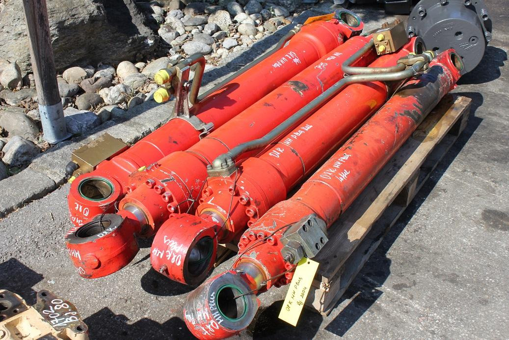 O&K MH Pllus - Hydraulcylinder för Byggmaskiner: bild 1 O&K MH Pllus - Hydraulcylinder för Byggmaskiner: bild 1