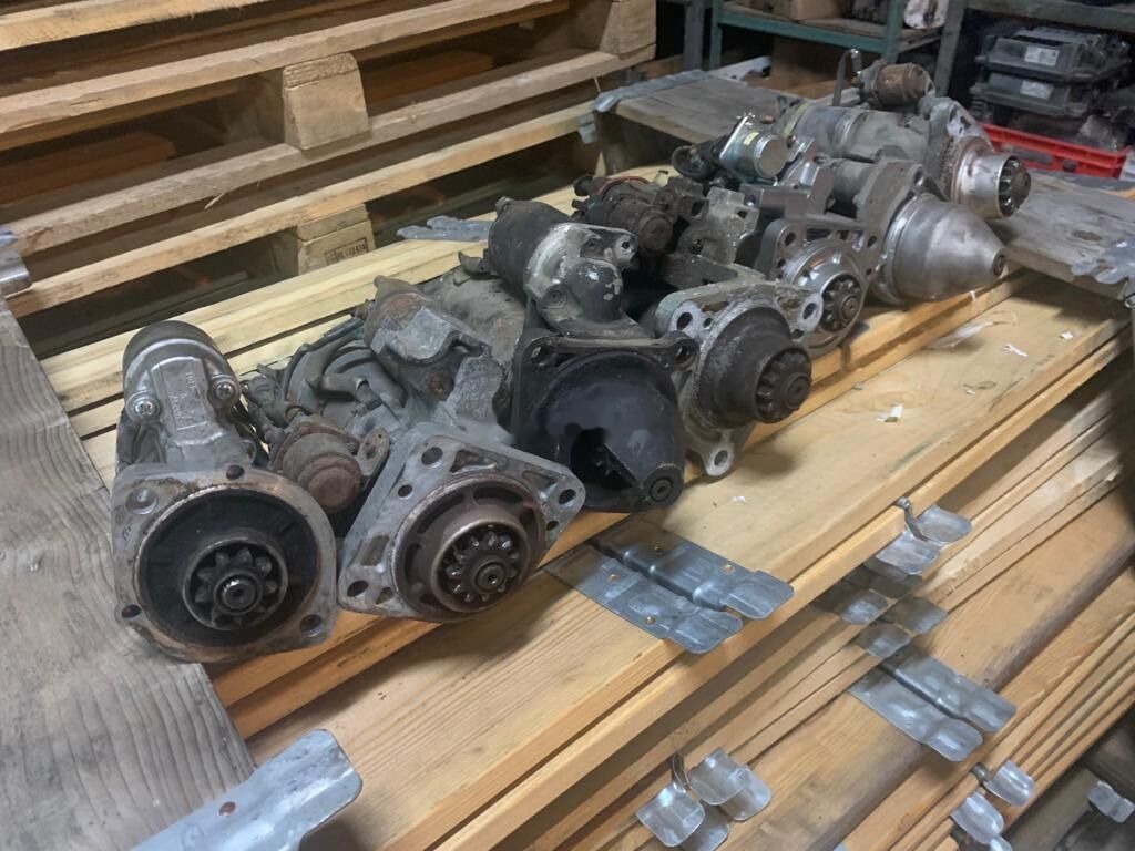 Mitsubishi M009T66371 Volvo FH13 truck - Starter för Lastbil: bild 1 Mitsubishi M009T66371 Volvo FH13 truck - Starter för Lastbil: bild 1