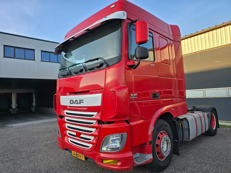DAF XF 440 Euro 6 2015 - Dragbil: bild 1 DAF XF 440 Euro 6 2015 - Dragbil: bild 1
