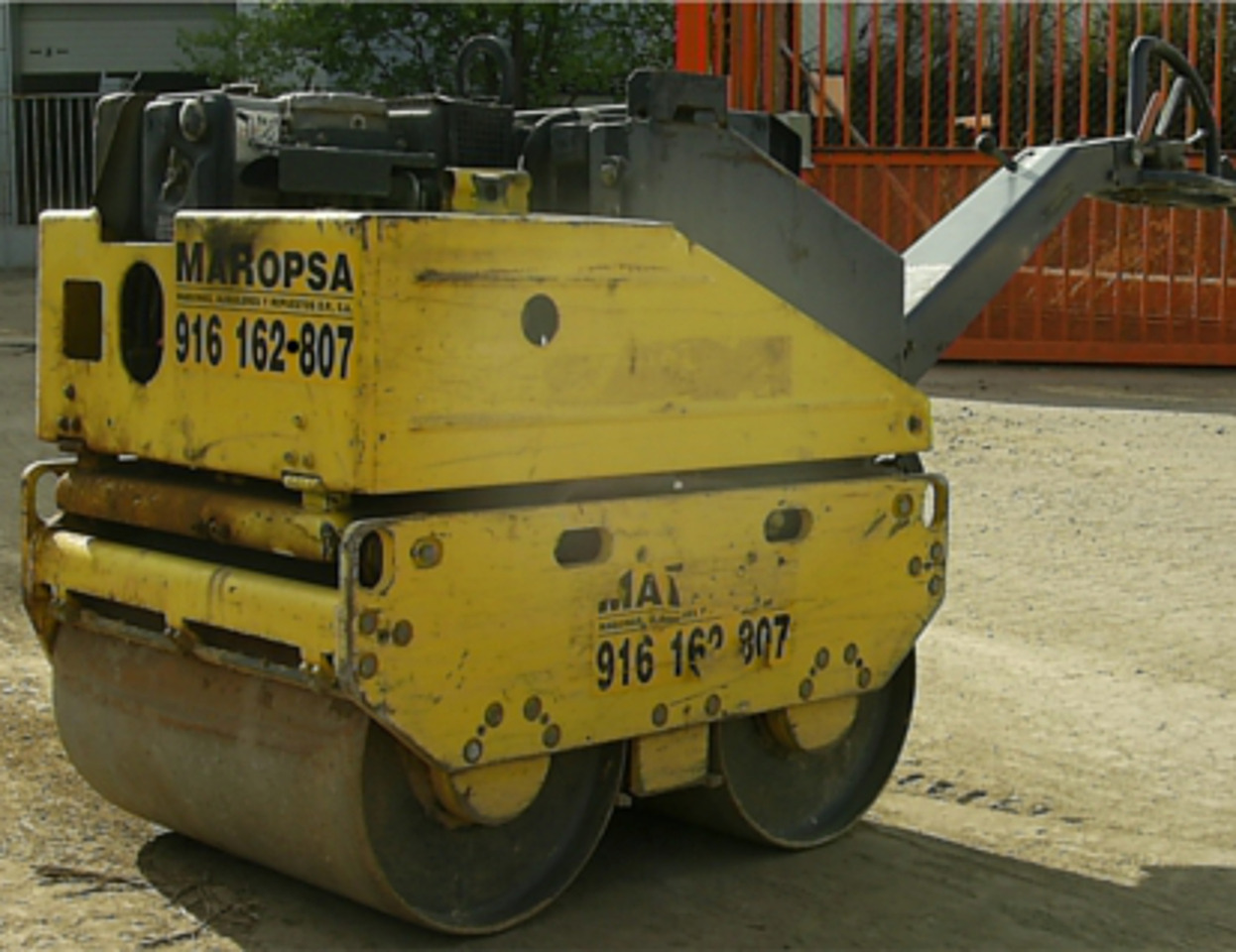 Compactador Manual Bomag BW 65H - Små asfaltvältar: bild 1 Compactador Manual Bomag BW 65H - Små asfaltvältar: bild 1