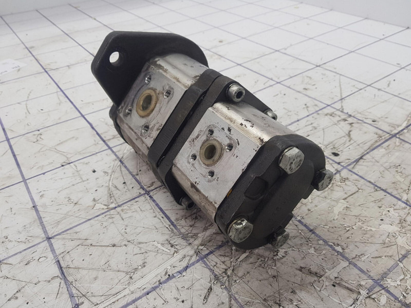 Bosch LTM 1060/2 TWO-STAGE PUMP - Hydraulpump för Lyftkran: bild 3 Bosch LTM 1060/2 TWO-STAGE PUMP - Hydraulpump för Lyftkran: bild 3