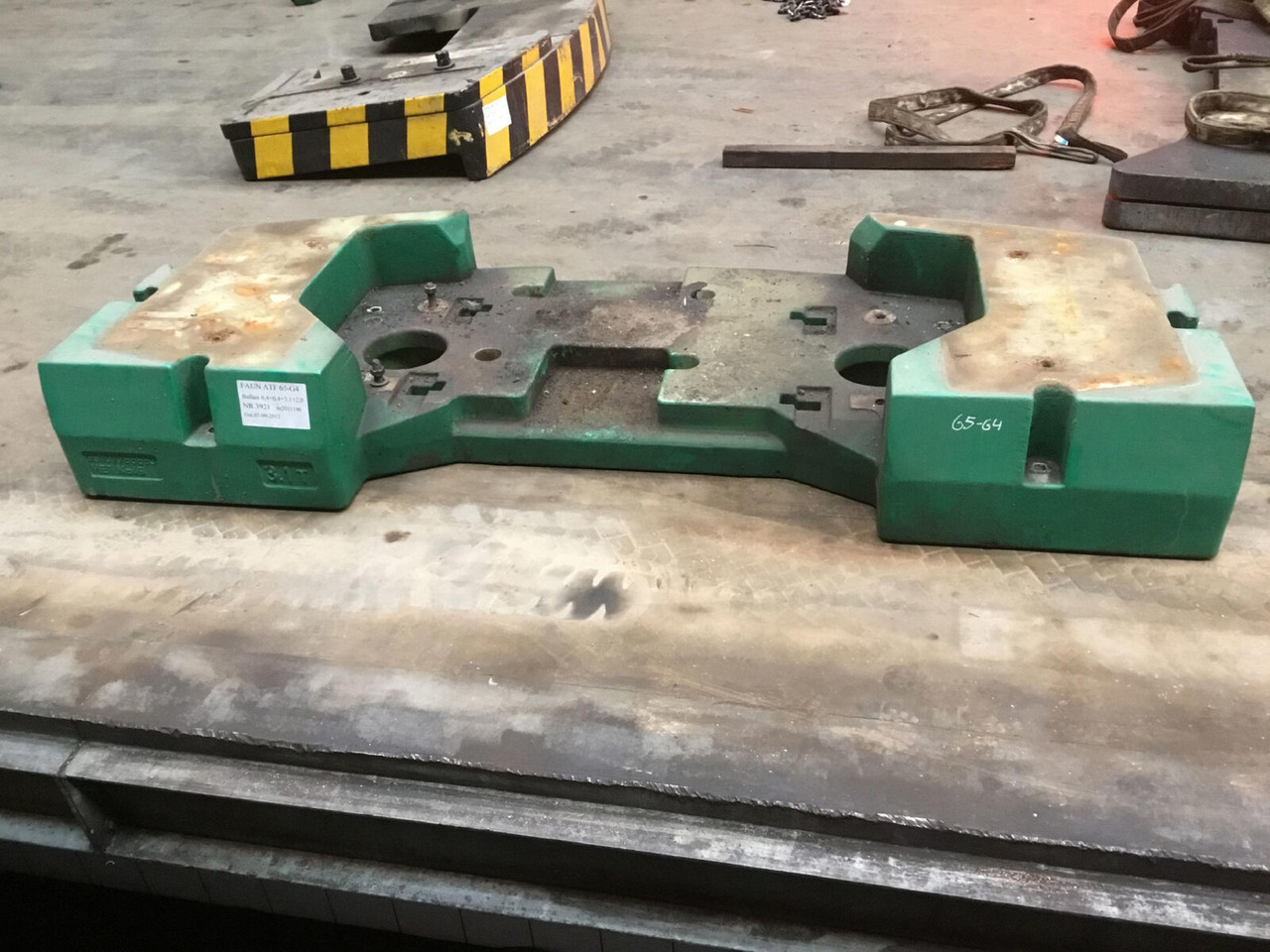 FAUN ATF 65-G4 counterweight 3,1 ton - Motvikt för Mobilkran: bild 4 FAUN ATF 65-G4 counterweight 3,1 ton - Motvikt för Mobilkran: bild 4
