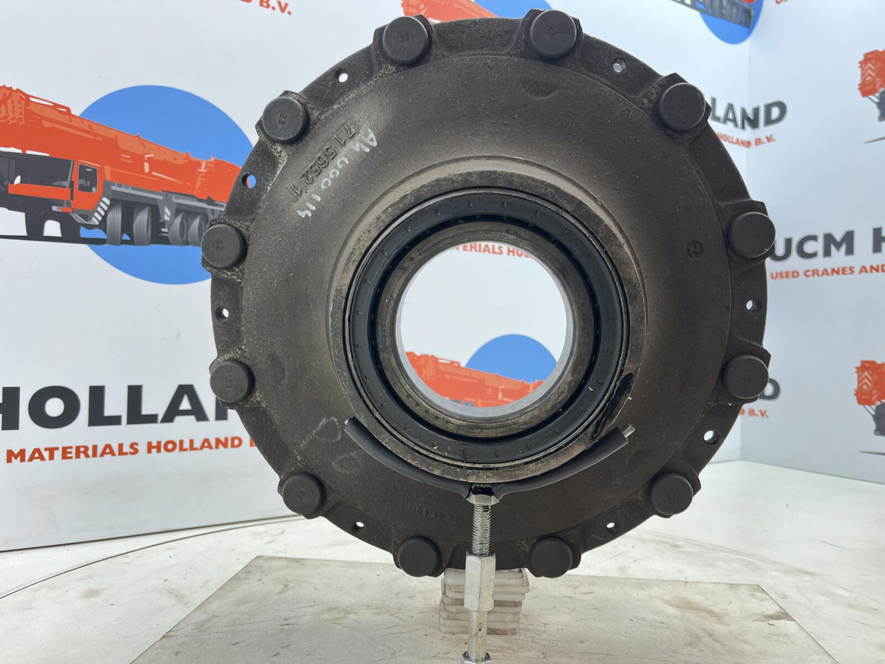 Grove GMK 3050 Megatrak wheel hub - Hub för Lyftkran: bild 5 Grove GMK 3050 Megatrak wheel hub - Hub för Lyftkran: bild 5