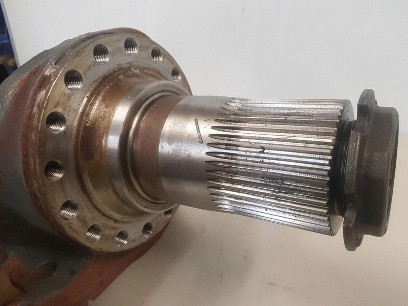 Grove GMK 3055 steering knuckle 16 holes - Styrspindel för Lyftkran: bild 5 Grove GMK 3055 steering knuckle 16 holes - Styrspindel för Lyftkran: bild 5
