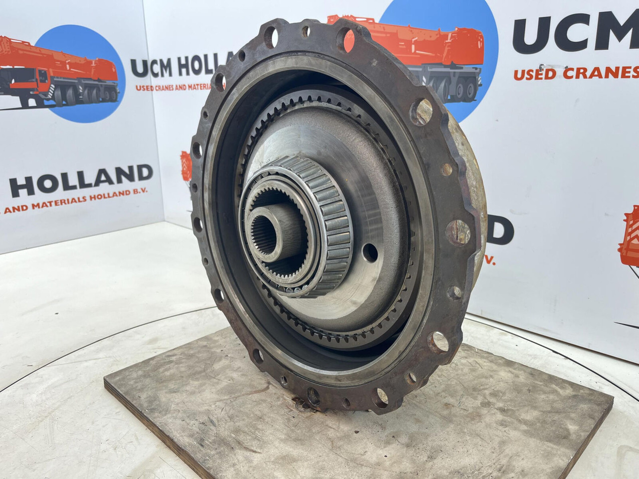Grove GMK planetary gear 12-23-60-34-3pl-H135-46 - Slutdrev för Mobilkran: bild 3 Grove GMK planetary gear 12-23-60-34-3pl-H135-46 - Slutdrev för Mobilkran: bild 3