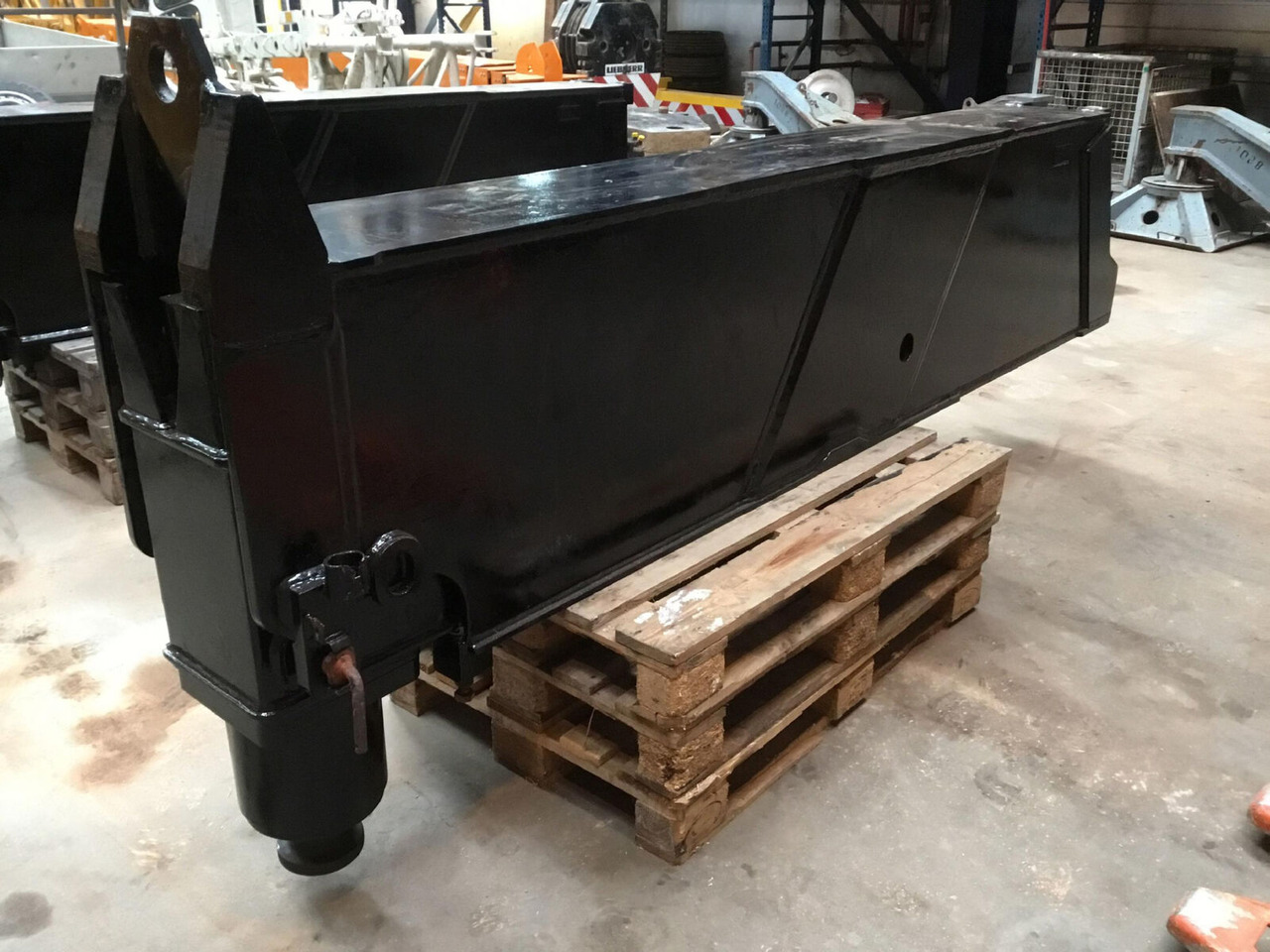 Krupp KMK 6200 sliding beam complete rear - Fjädring för Mobilkran: bild 5 Krupp KMK 6200 sliding beam complete rear - Fjädring för Mobilkran: bild 5