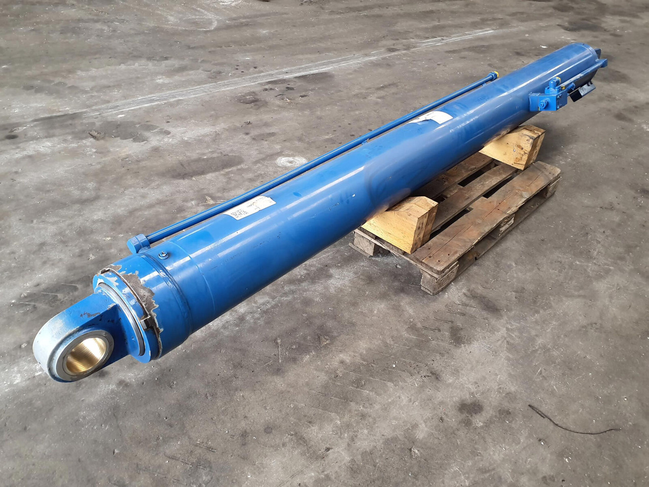Liebherr LTM 1050-3.1 boom cylinder - Hydraulcylinder för Lyftkran: bild 2 Liebherr LTM 1050-3.1 boom cylinder - Hydraulcylinder för Lyftkran: bild 2