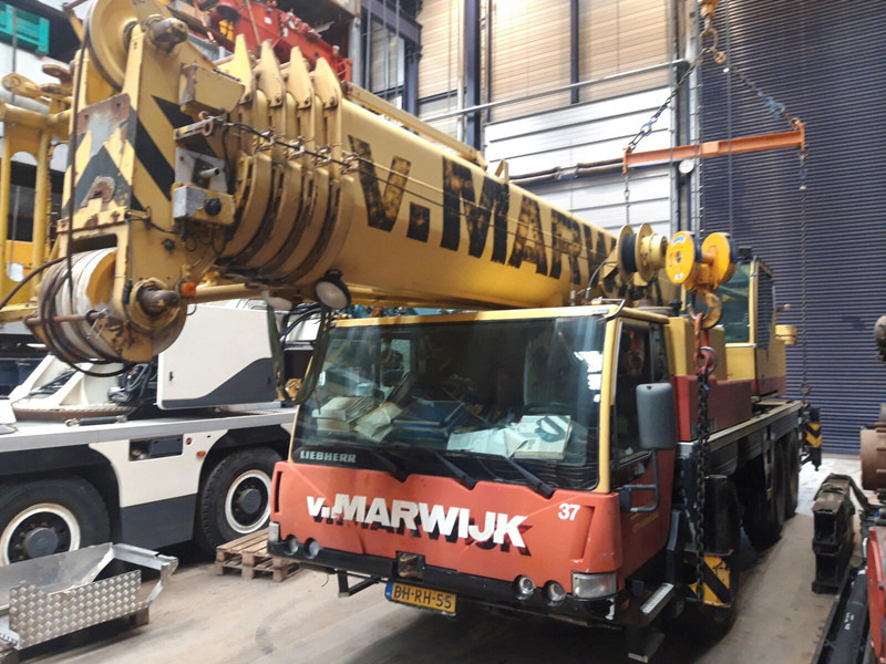 Liebherr LTM 1060-2 - Allterrängkran: bild 2 Liebherr LTM 1060-2 - Allterrängkran: bild 2